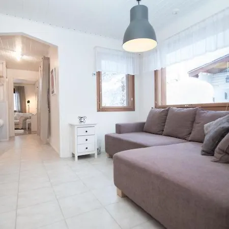 Sleeps 6 Wifi Tatil Evi Sirkka