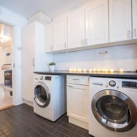 Sleeps 6 Wifi Дом отдыха