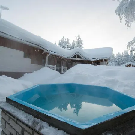 Дом отдыха Sleeps 6 Wifi *